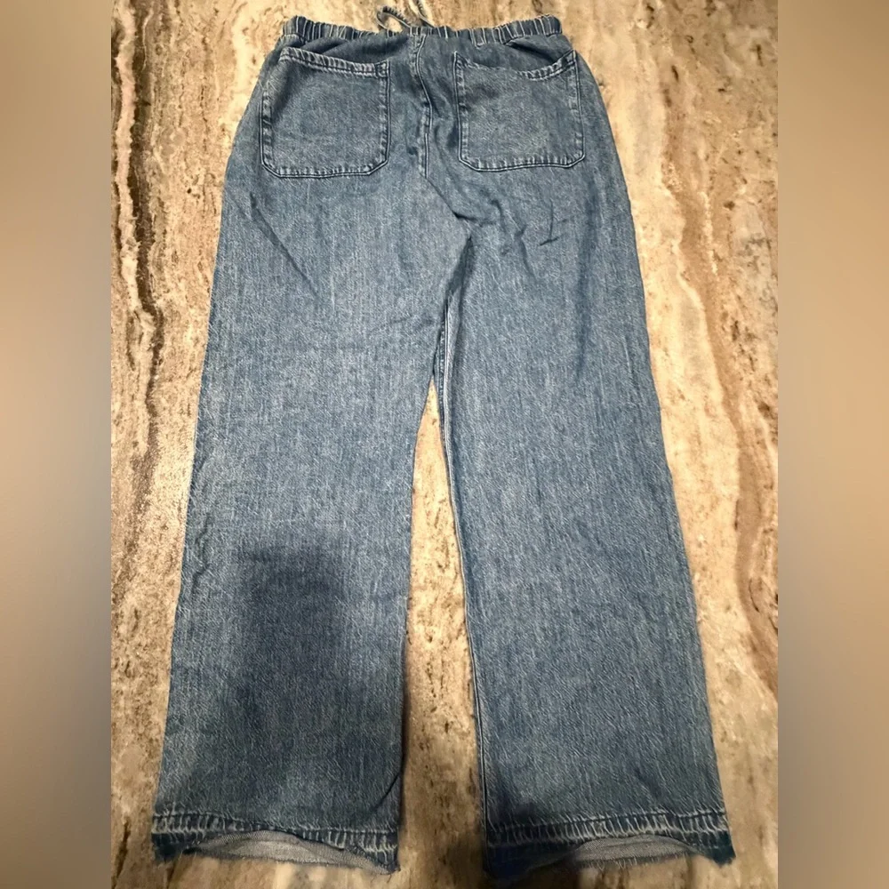 Rag & Bone Ultra Featherweight Logan Beach Denim Pant in DelMar Size 30 - Picture 2 of 10